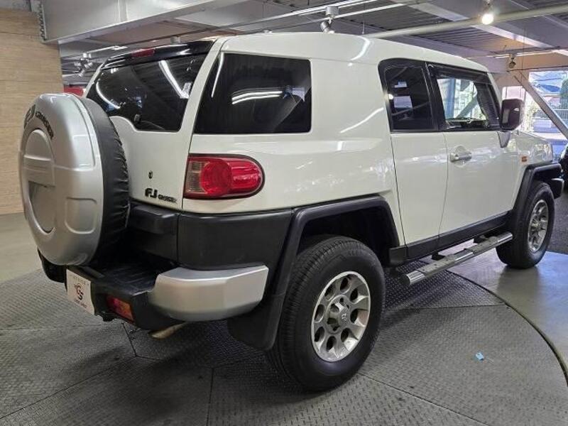 FJ CRUISER