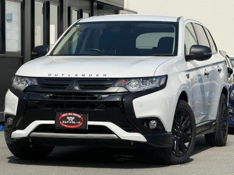MITSUBISHI OUTLANDER PHEV