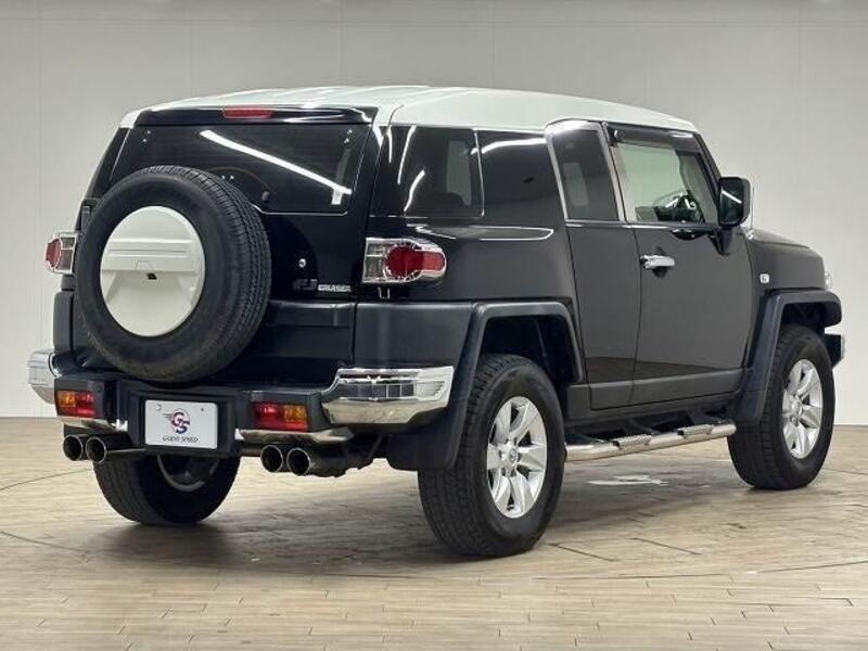 FJ CRUISER