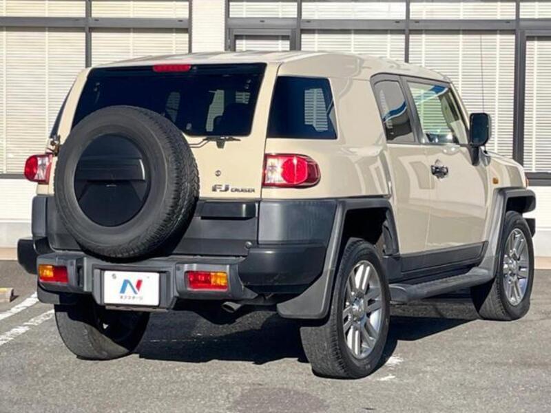 FJ CRUISER
