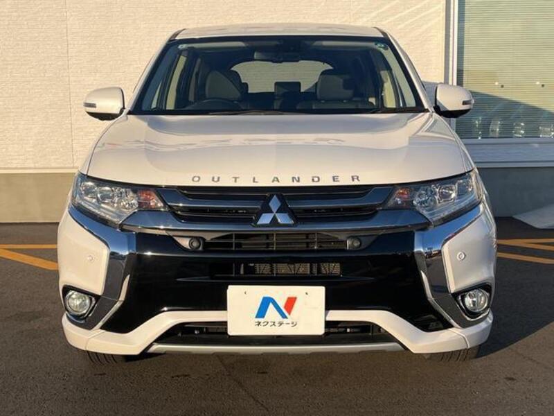OUTLANDER PHEV
