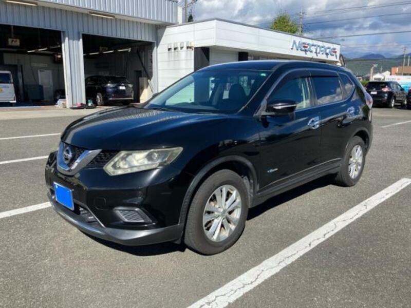 X-TRAIL