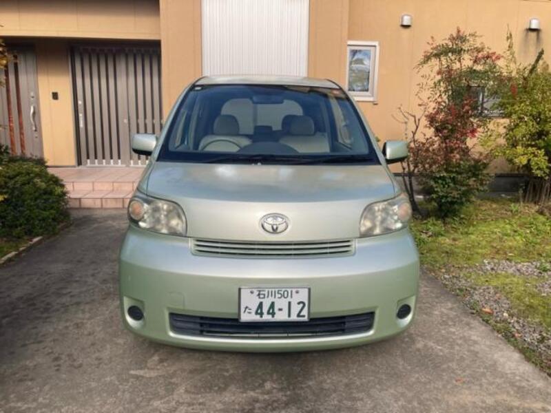 TOYOTA PORTE