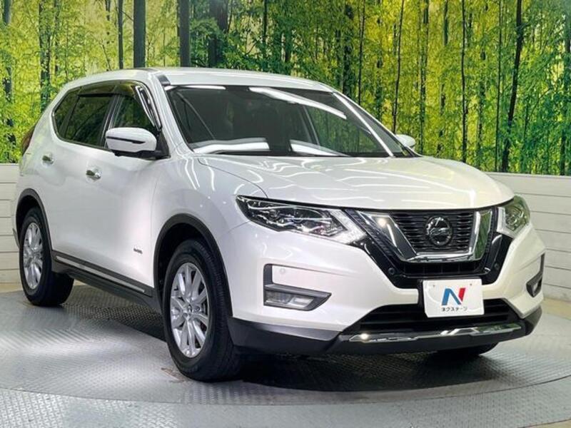 X-TRAIL