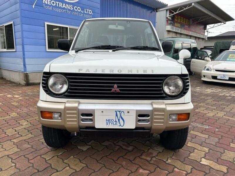 PAJERO MINI