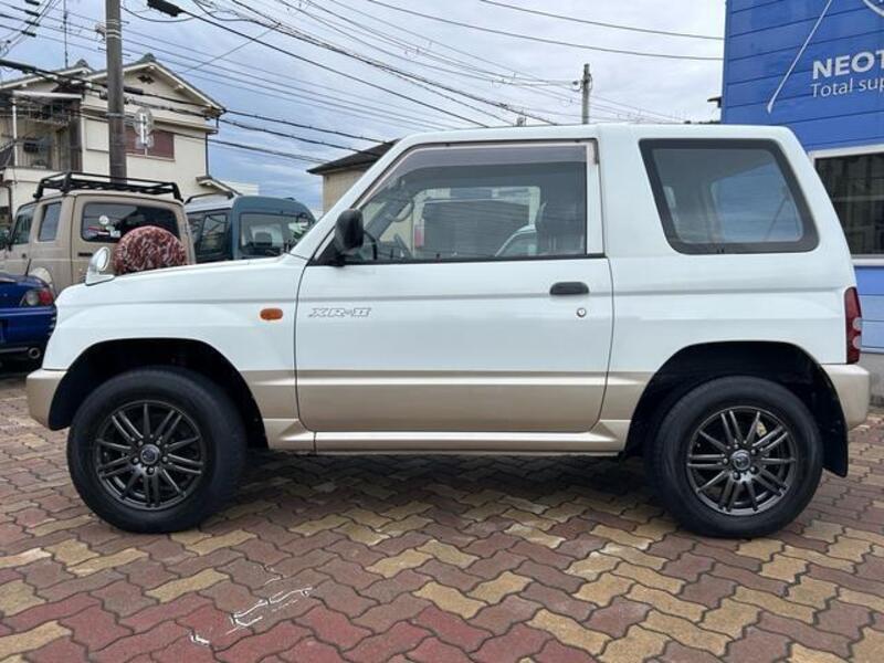 PAJERO MINI