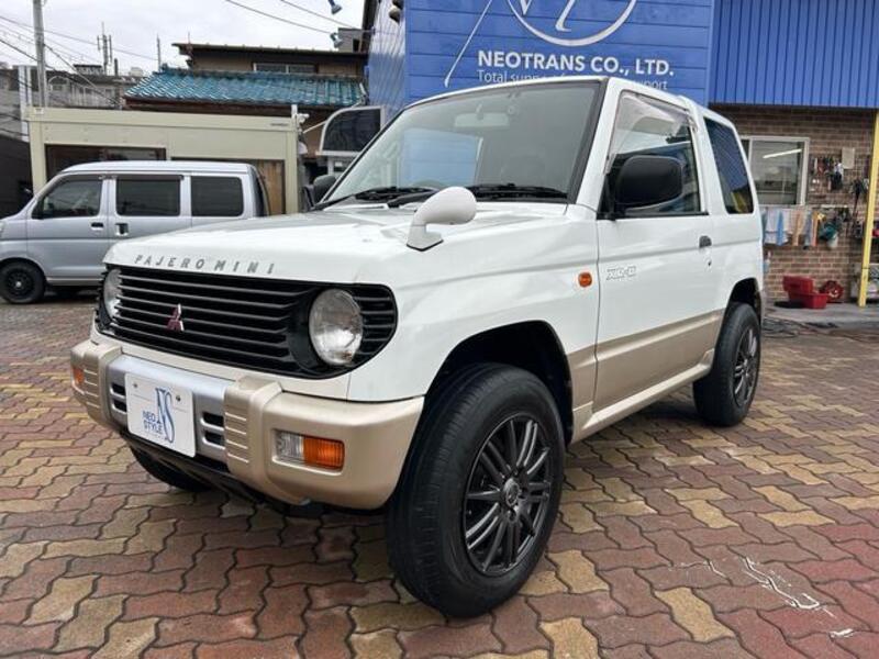 PAJERO MINI