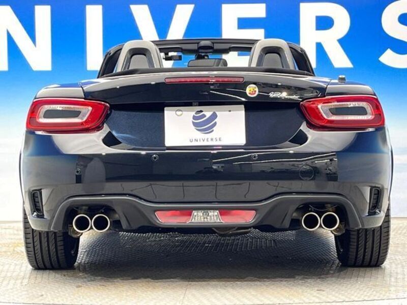 ABARTH 124 SPIDER