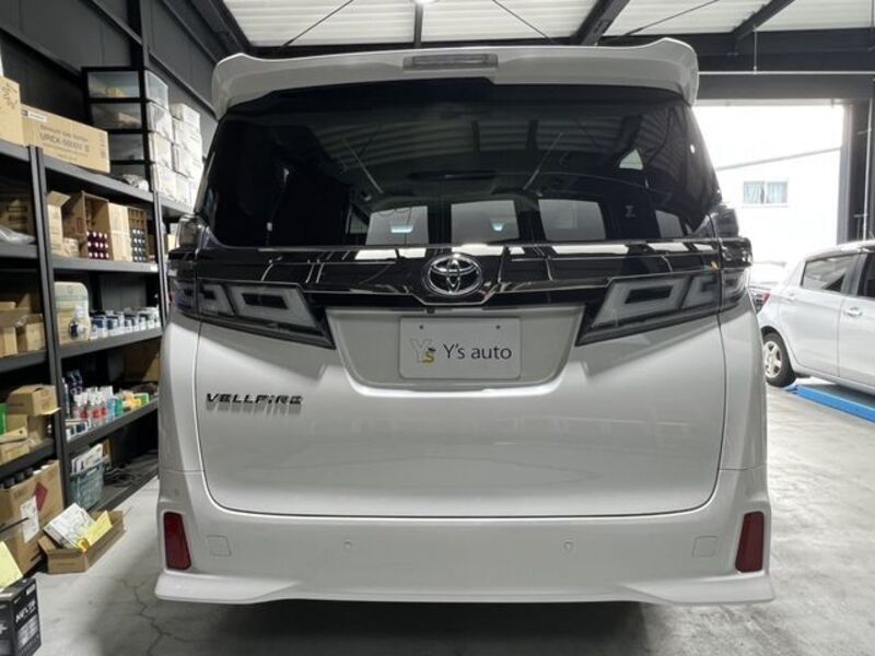 VELLFIRE