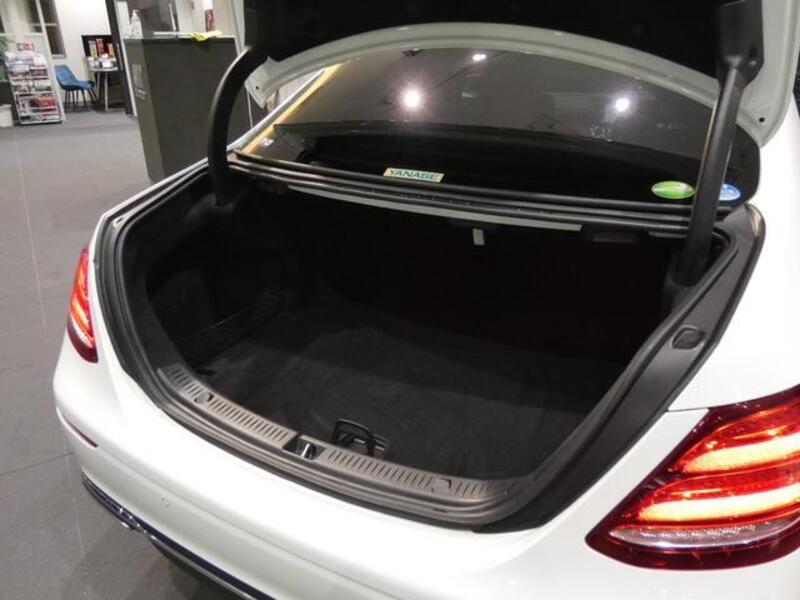 E-CLASS