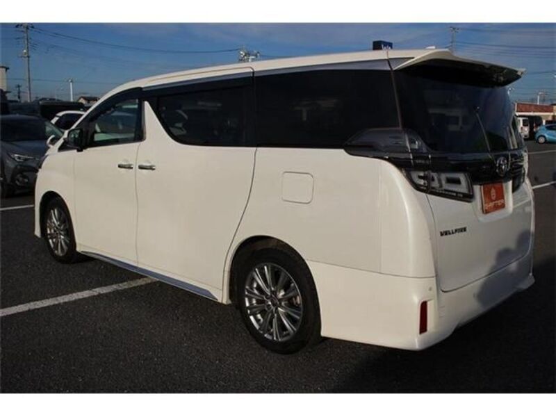 VELLFIRE
