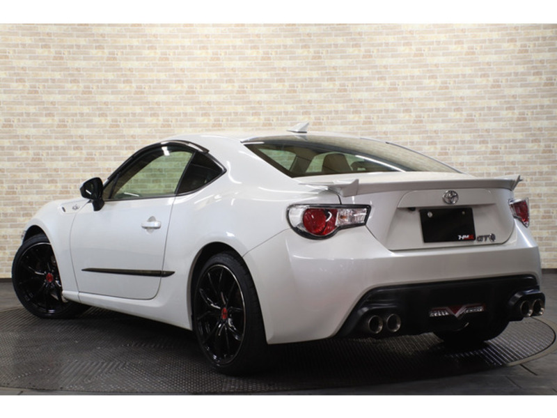 86