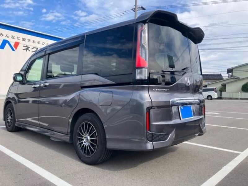 STEPWAGON SPADA