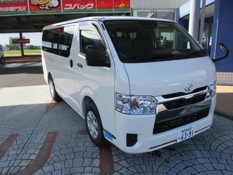 HIACE VAN
