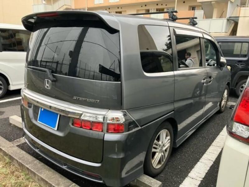 STEPWAGON SPADA