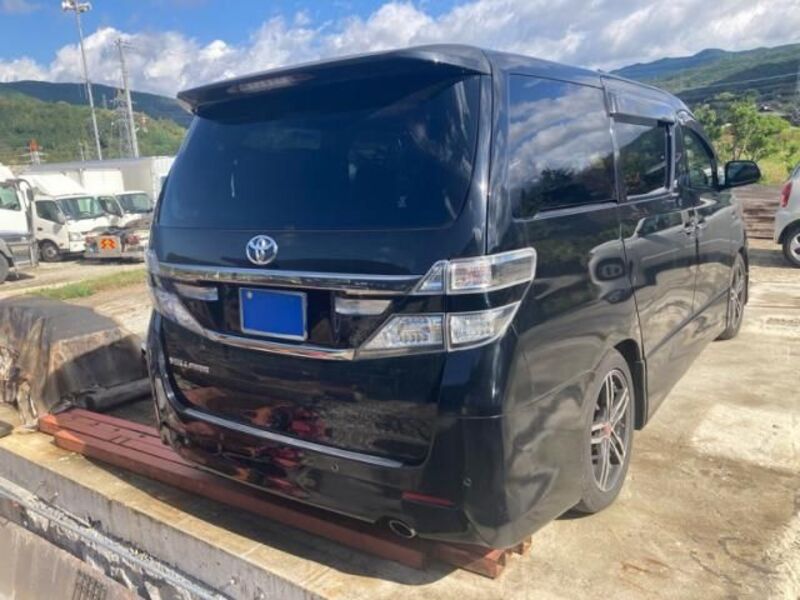 VELLFIRE