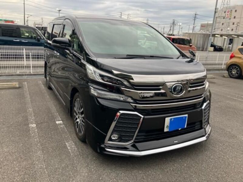 TOYOTA VELLFIRE