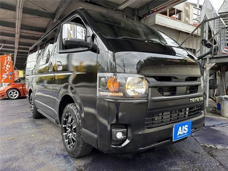 HIACE VAN