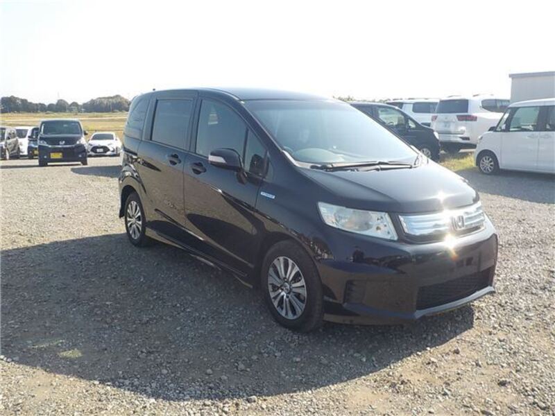 HONDA FREED SPIKE