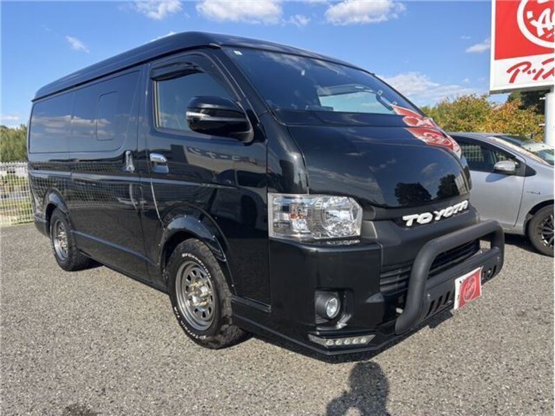 HIACE VAN