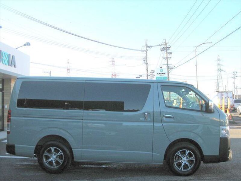HIACE