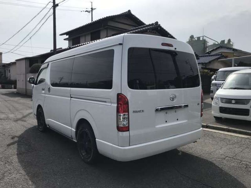 HIACE