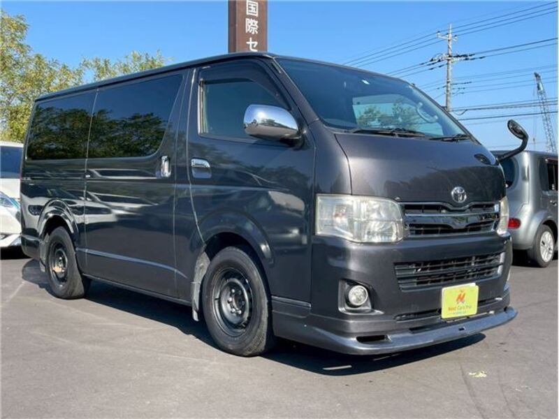 HIACE