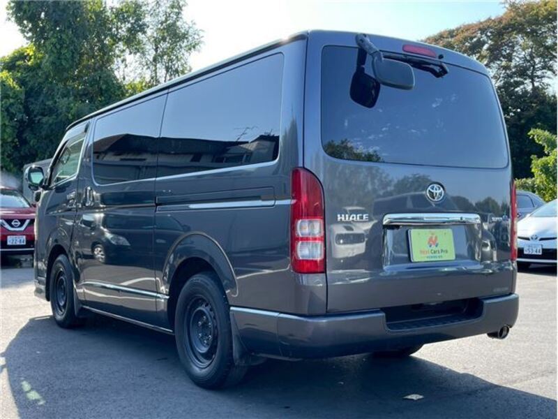 HIACE