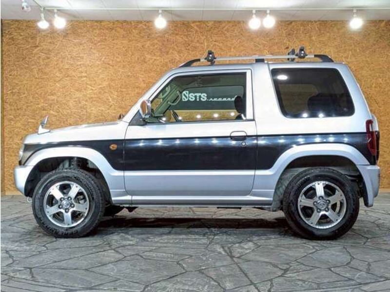 PAJERO MINI
