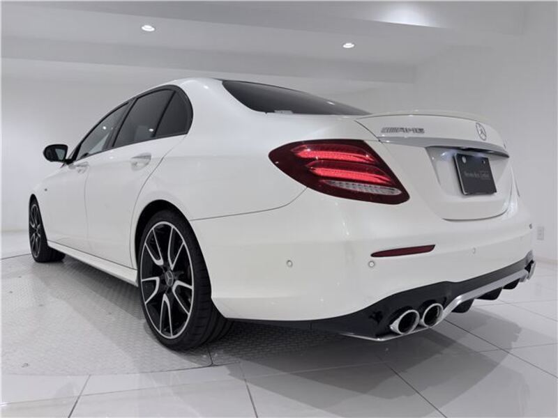 E-CLASS