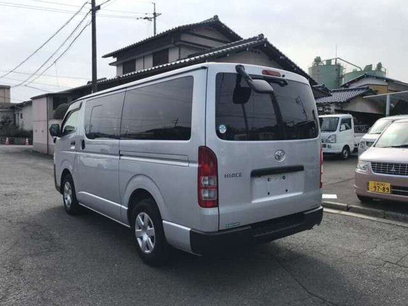 HIACE VAN