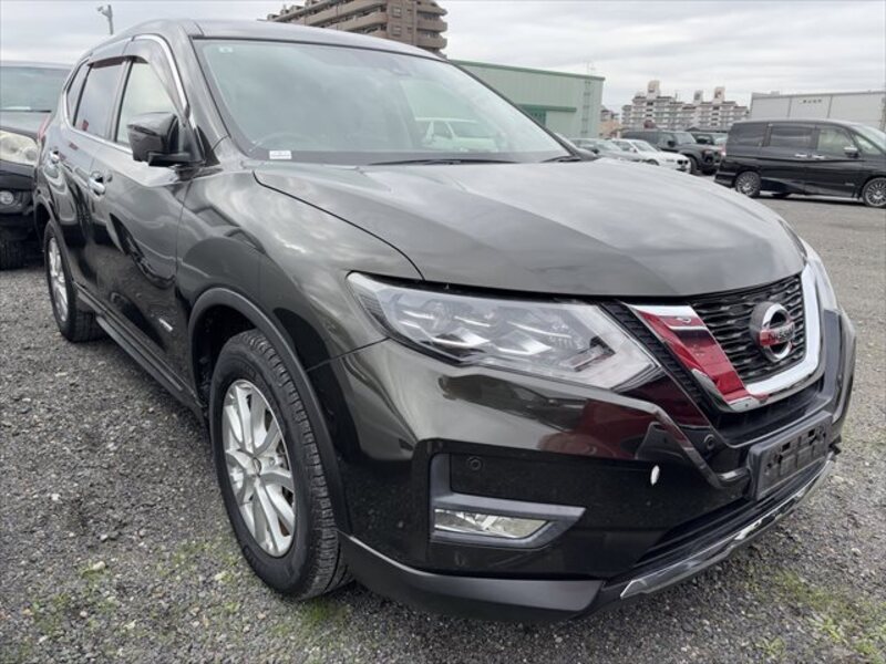 X-TRAIL