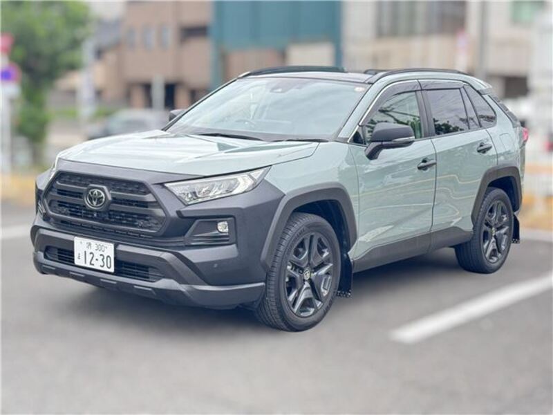 RAV4