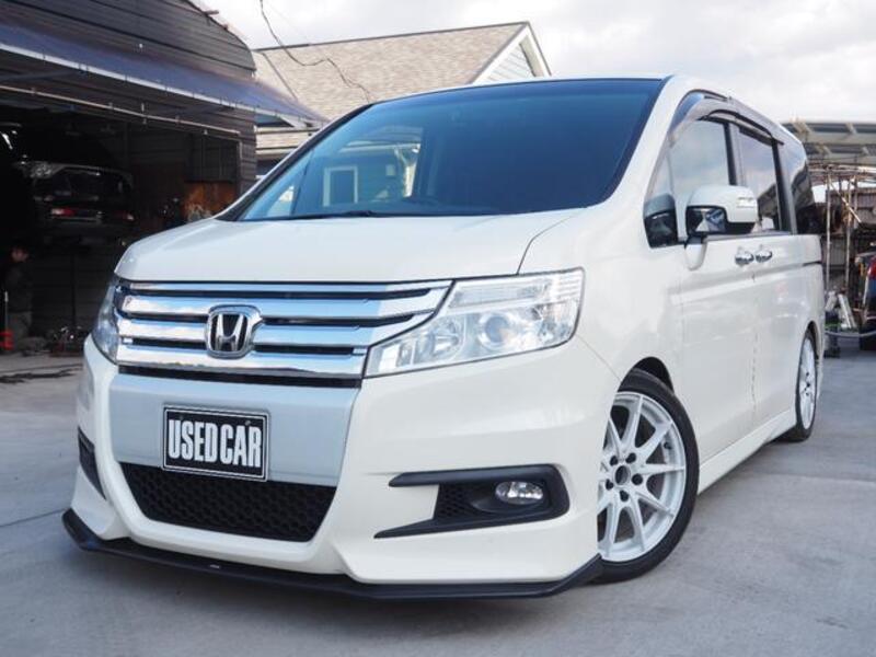 HONDA STEPWAGON SPADA