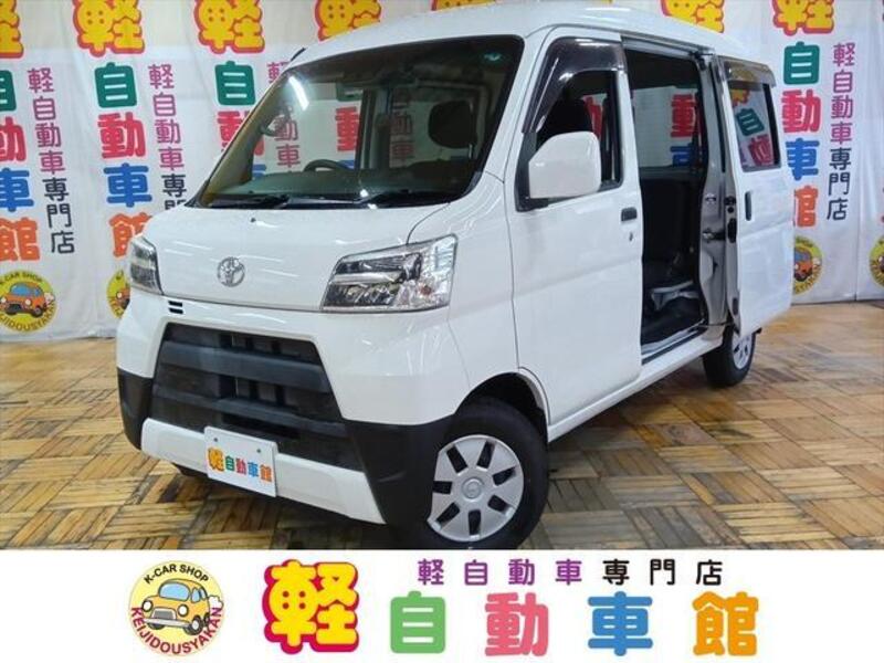 TOYOTA PIXIS VAN