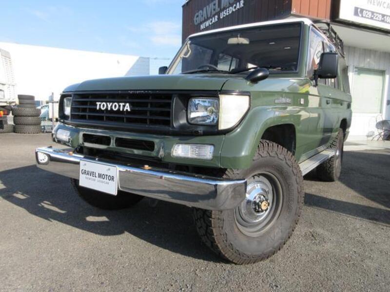 TOYOTA LAND CRUISER PRADO