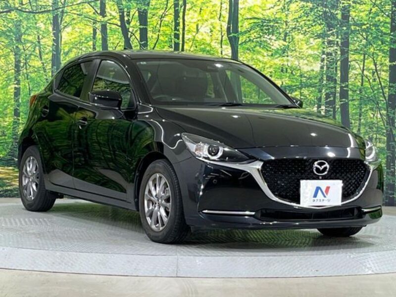 MAZDA2