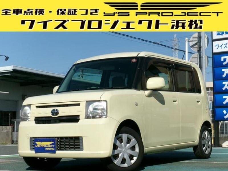 TOYOTA PIXIS SPACE