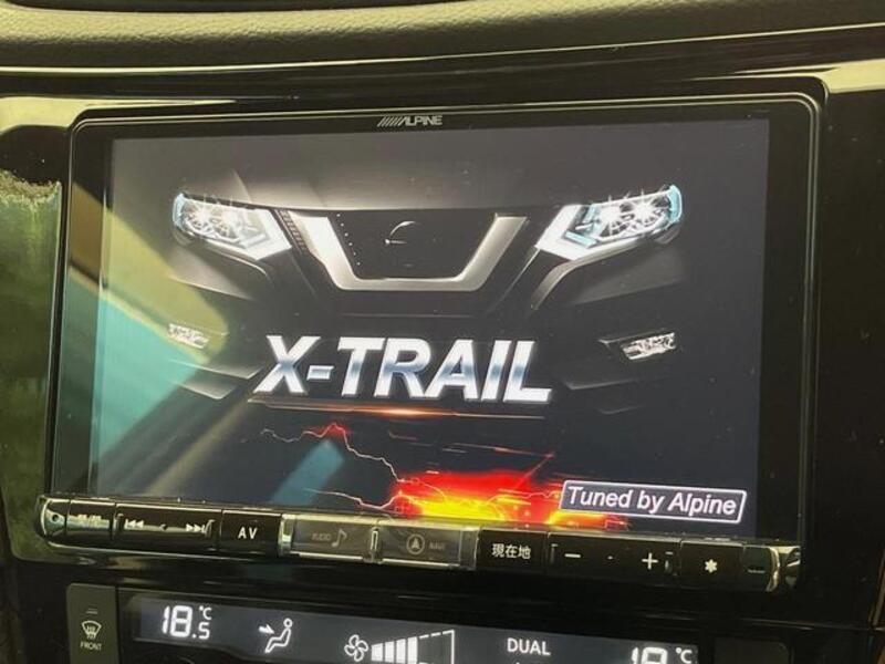 X-TRAIL