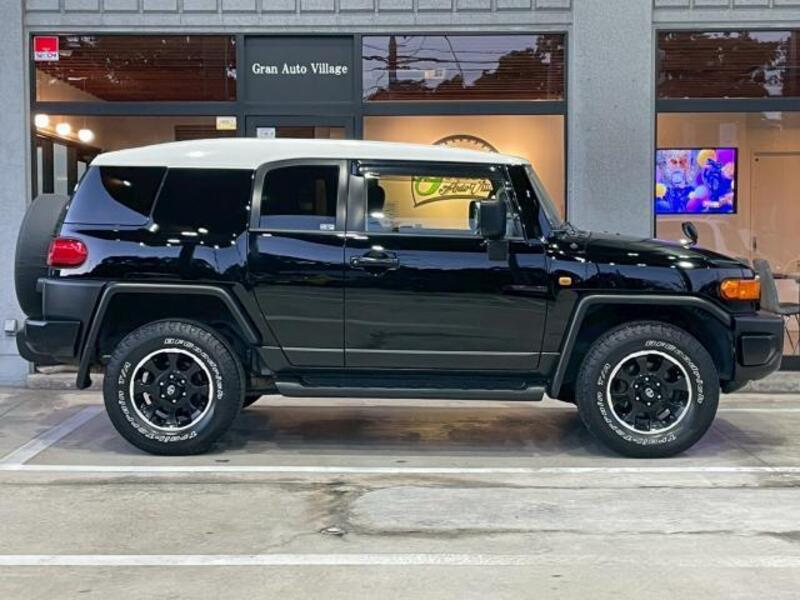 FJ CRUISER