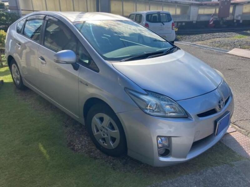PRIUS-0