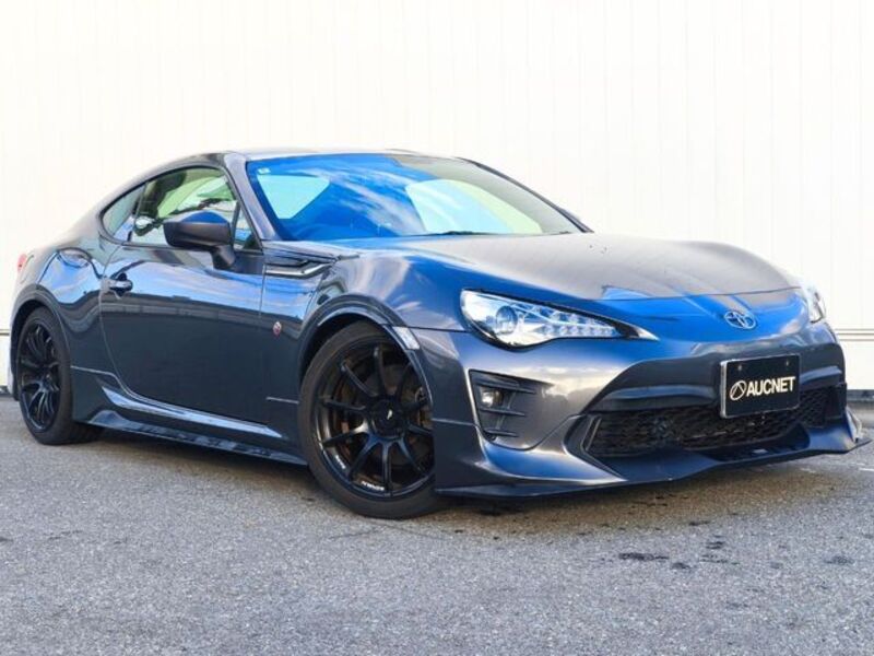 TOYOTA 86