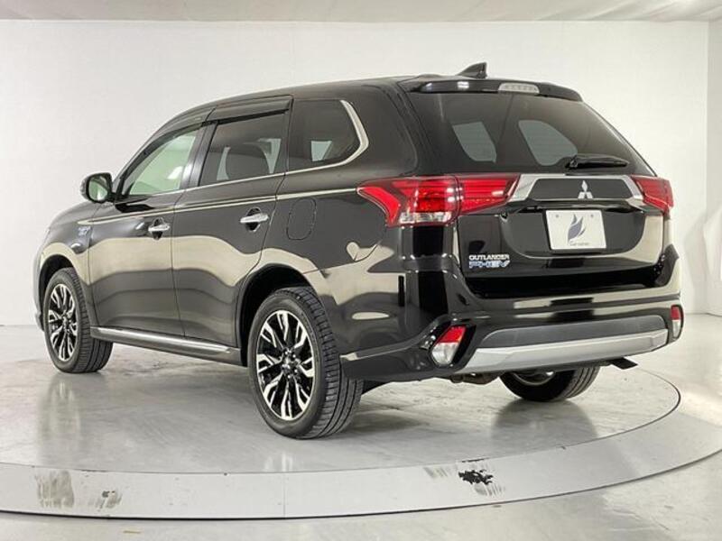 OUTLANDER PHEV