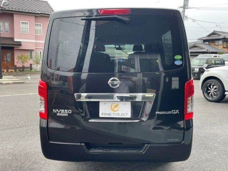 NV350 CARAVAN