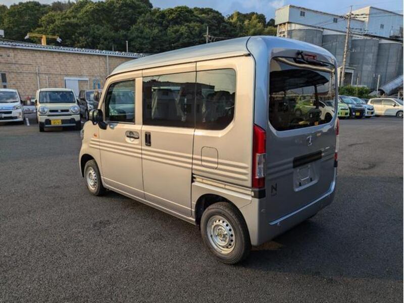 N-VAN