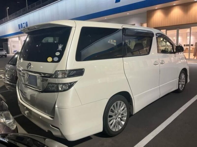 VELLFIRE