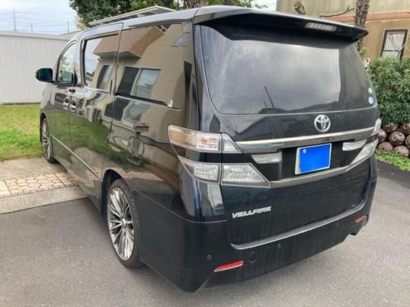 VELLFIRE