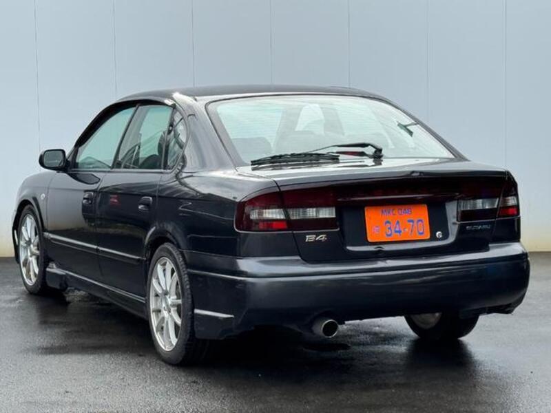 LEGACY B4