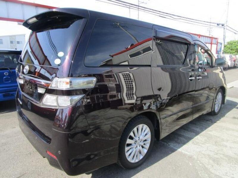 VELLFIRE