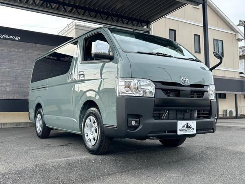 HIACE VAN